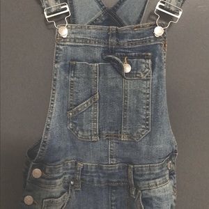 Overall skinny jeans